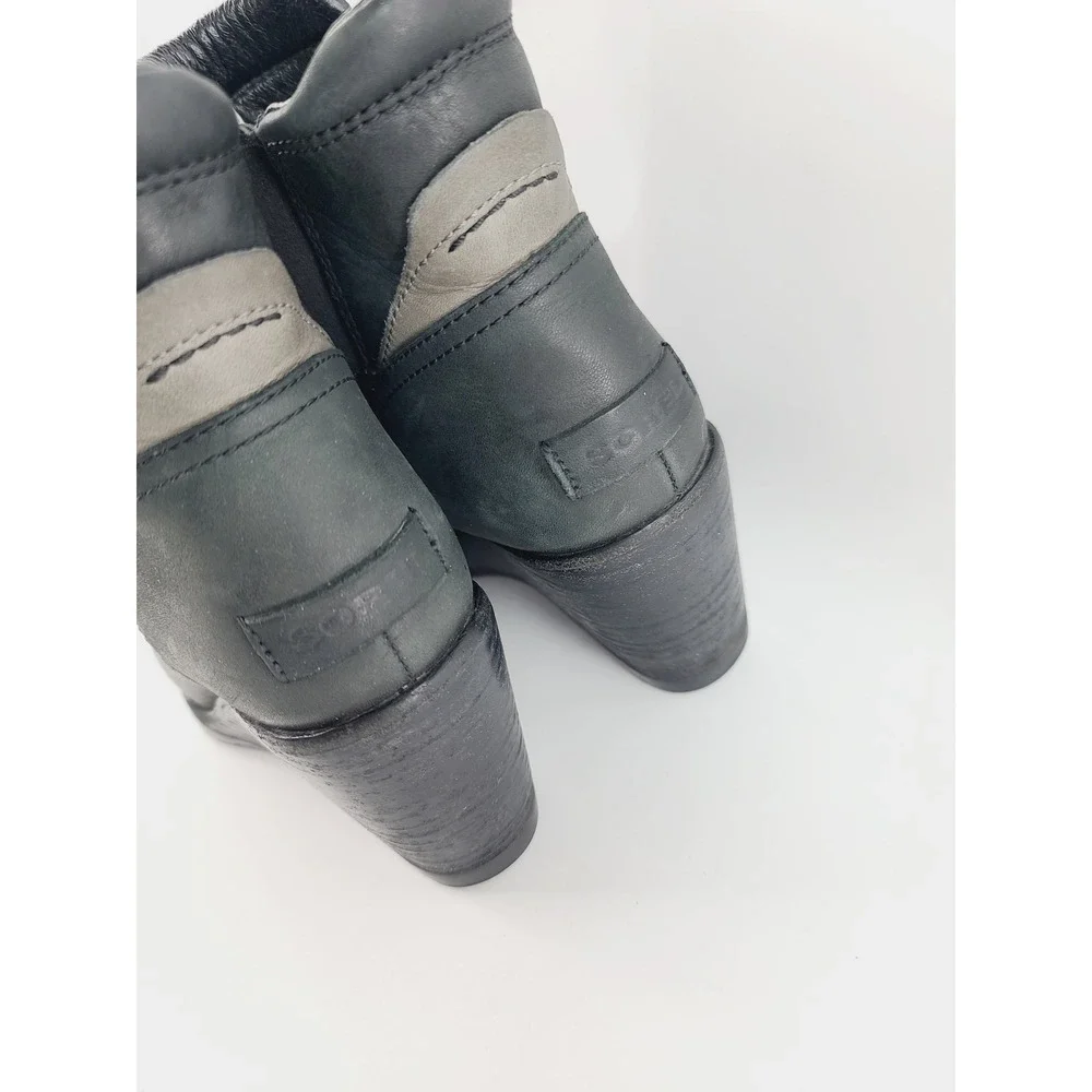Sorel, Slip-On Round Toe Leather Wedge Ankle Boots, Women's,‎ Size 6.5, Black.